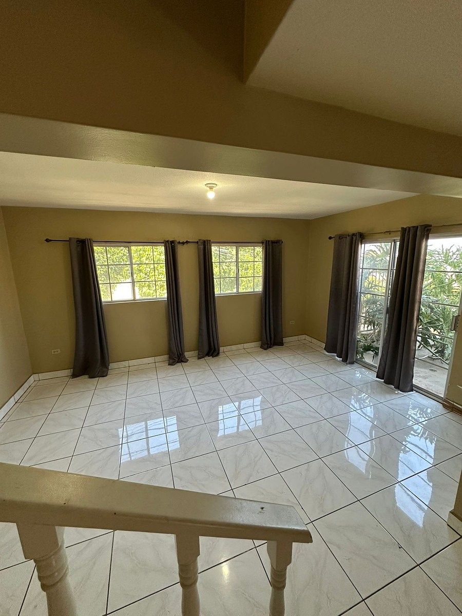 Casa en Lomas de Agua Caliente, Tijuana, foto 3 de 13