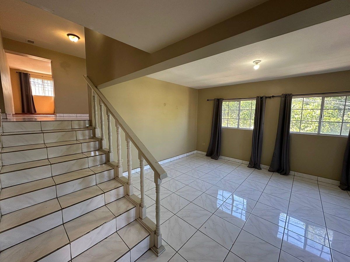 Casa en Lomas de Agua Caliente, Tijuana, foto 4 de 13