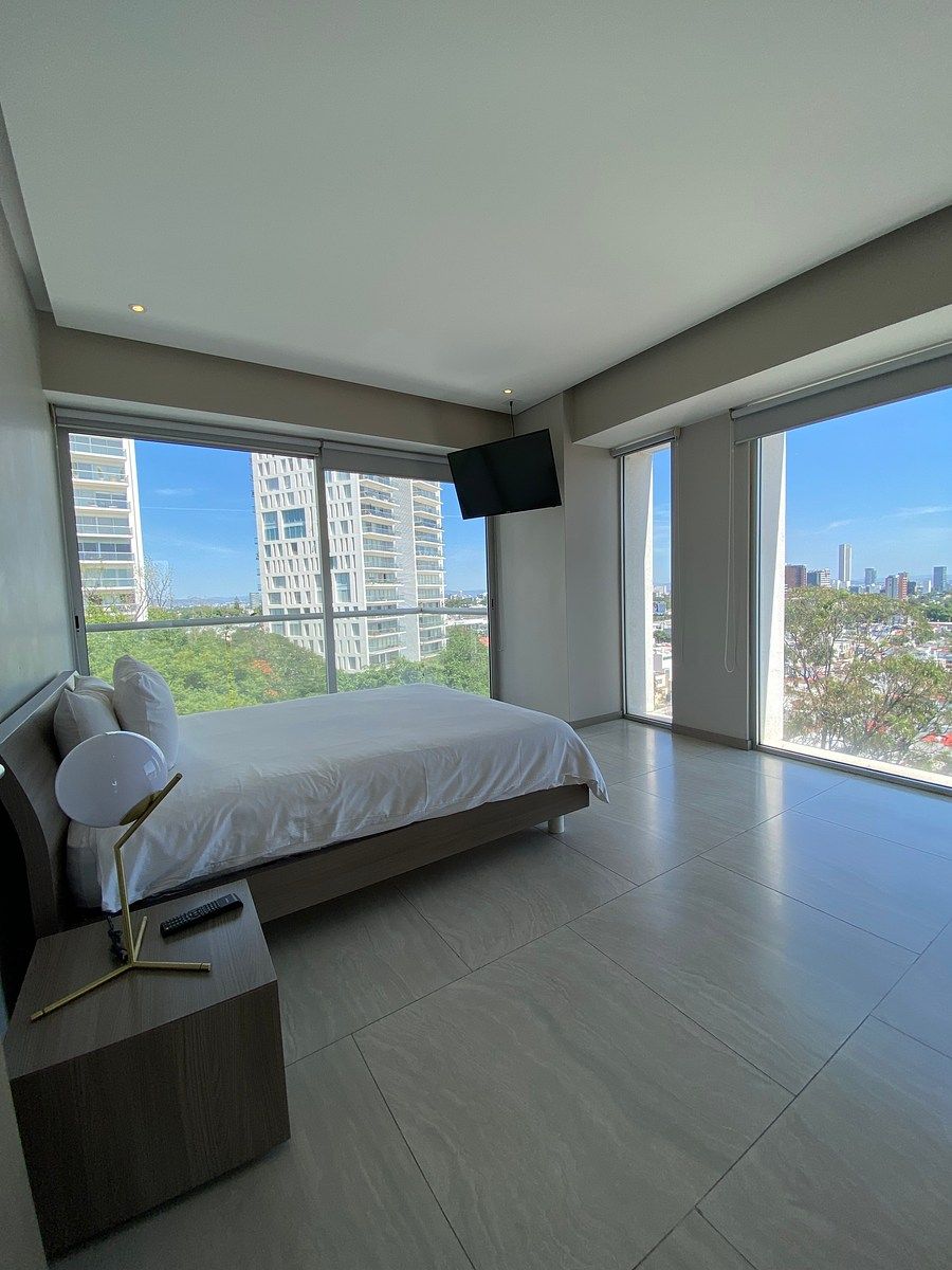 DEPA AMUEBLADO O SIN MUEBLES DE 3 RECÁMARAS, foto 1 de 27