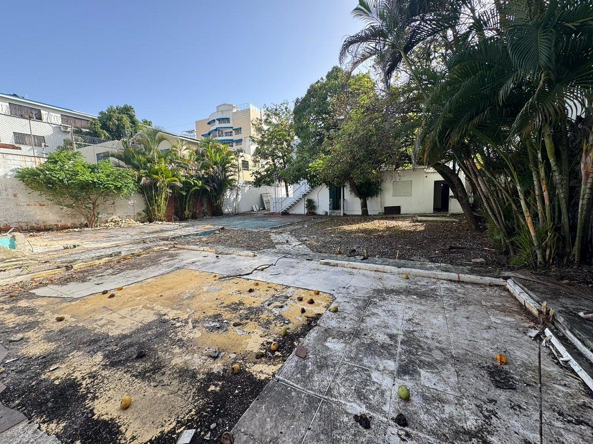 Casa comercial en alquiler, foto 1 de 18