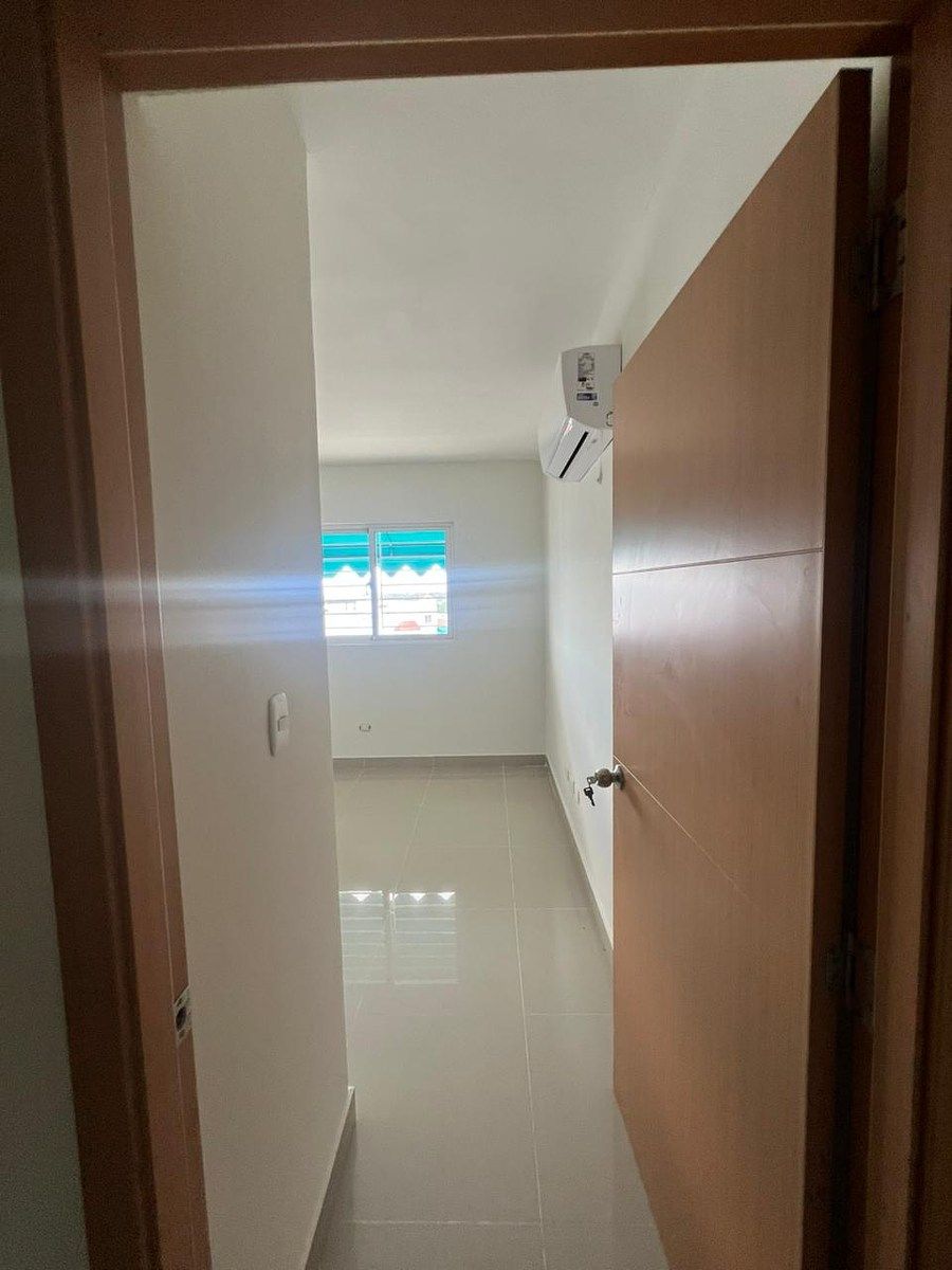 Apartamento en Avenida Jacobo Majluta Azar, Santo Domingo Norte, foto 2 de 12