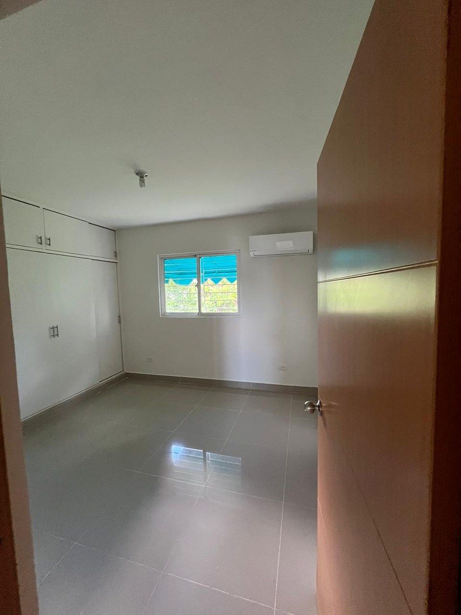 Apartamento en Avenida Jacobo Majluta Azar, Santo Domingo Norte, foto 9 de 12