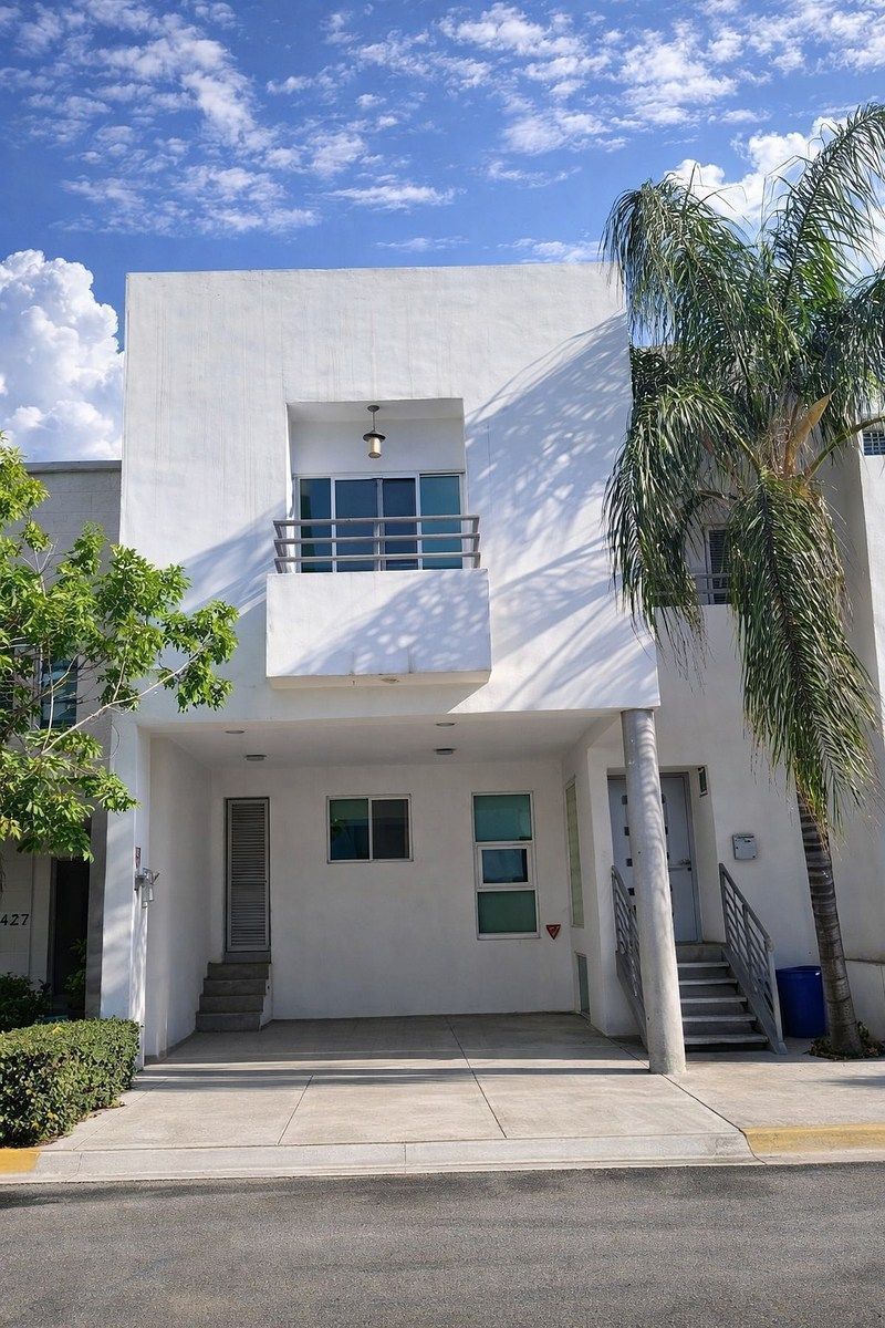 Casa venta en Privada la Huasteca, foto 1 de 9
