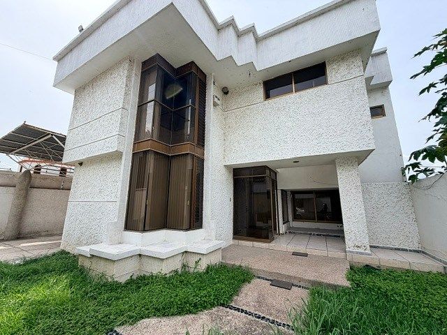 Casa em Villas de Irapuato, Irapuato, foto 2 de 39