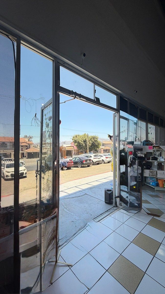 Local em Lago Sur, Tijuana, foto 6 de 13