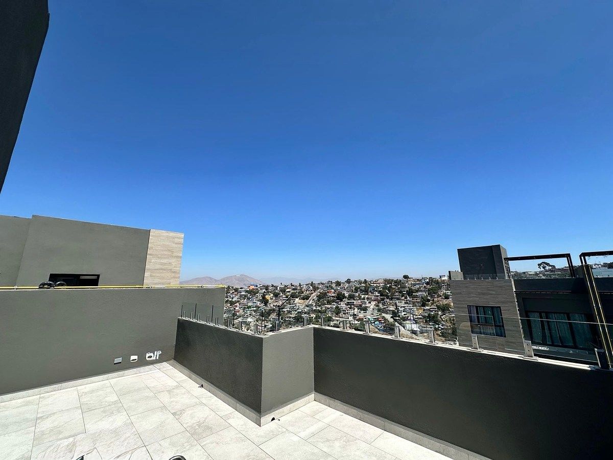 House in Sirak M Baloyan, Tijuana, photo 10 of 15