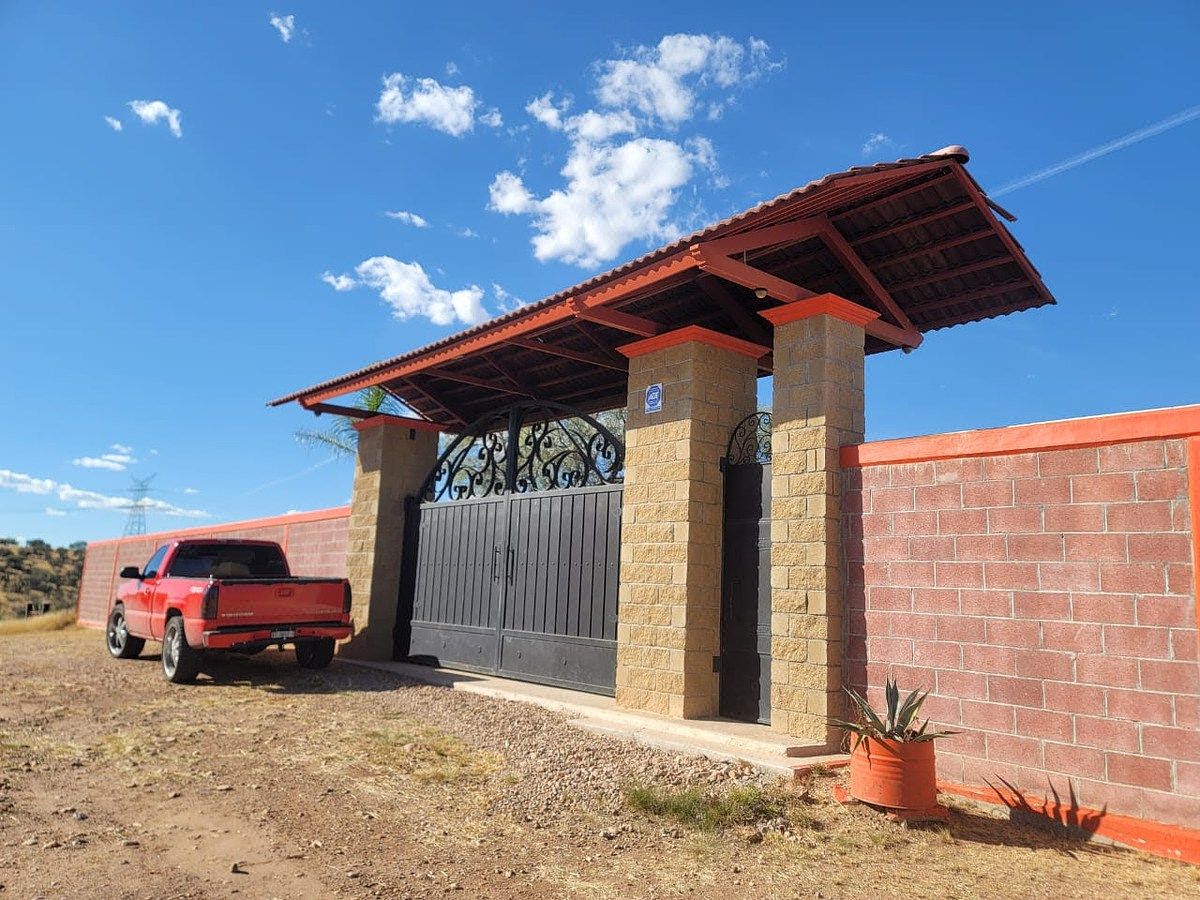 Rancho a un costado de la Ribera, foto 1 de 13