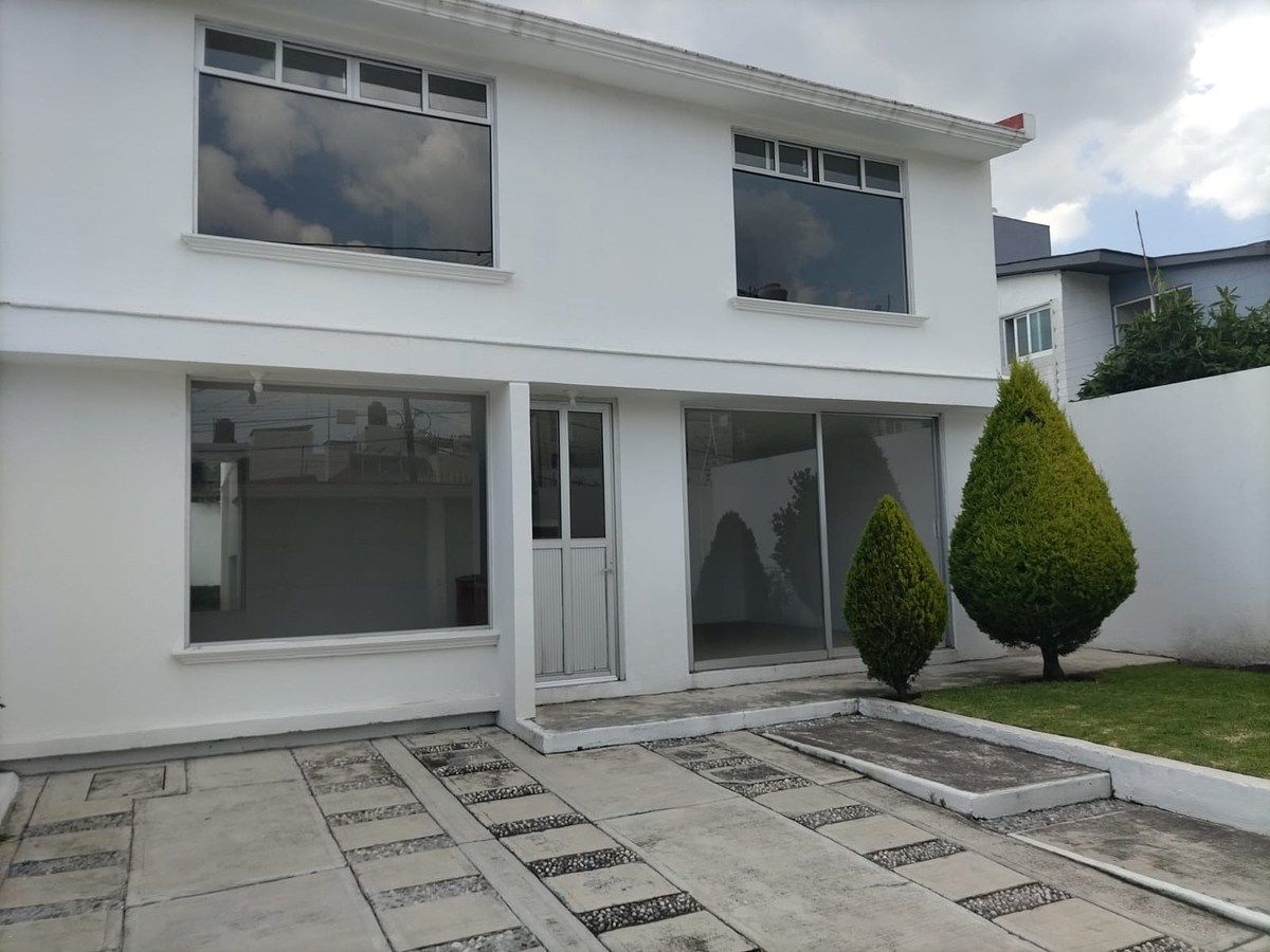 House in Las Haciendas, Metepec, photo 2 of 45