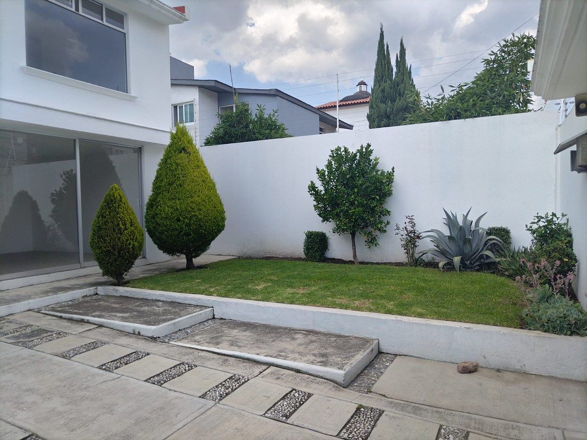 House in Las Haciendas, Metepec, photo 3 of 45