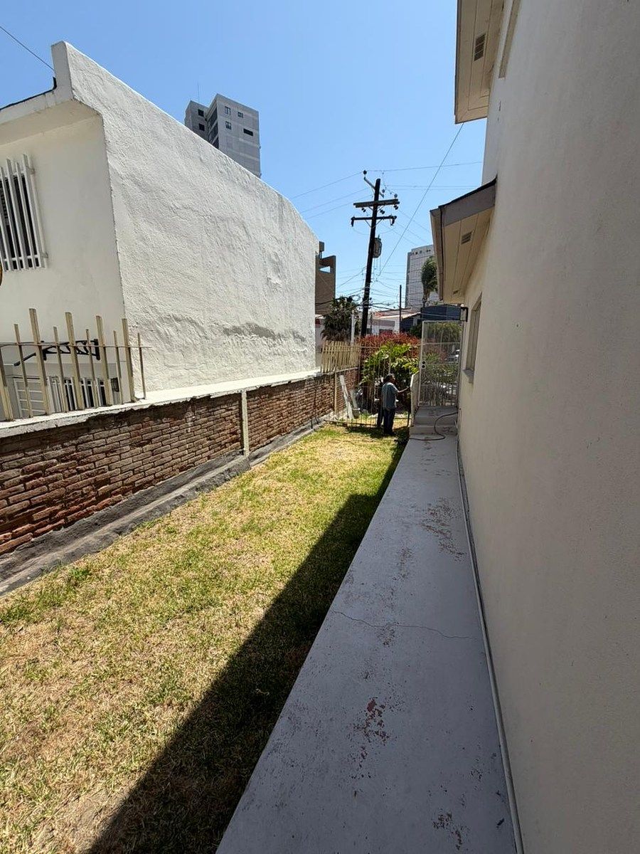 House in Chapultepec, Tijuana, photo 27 of 29