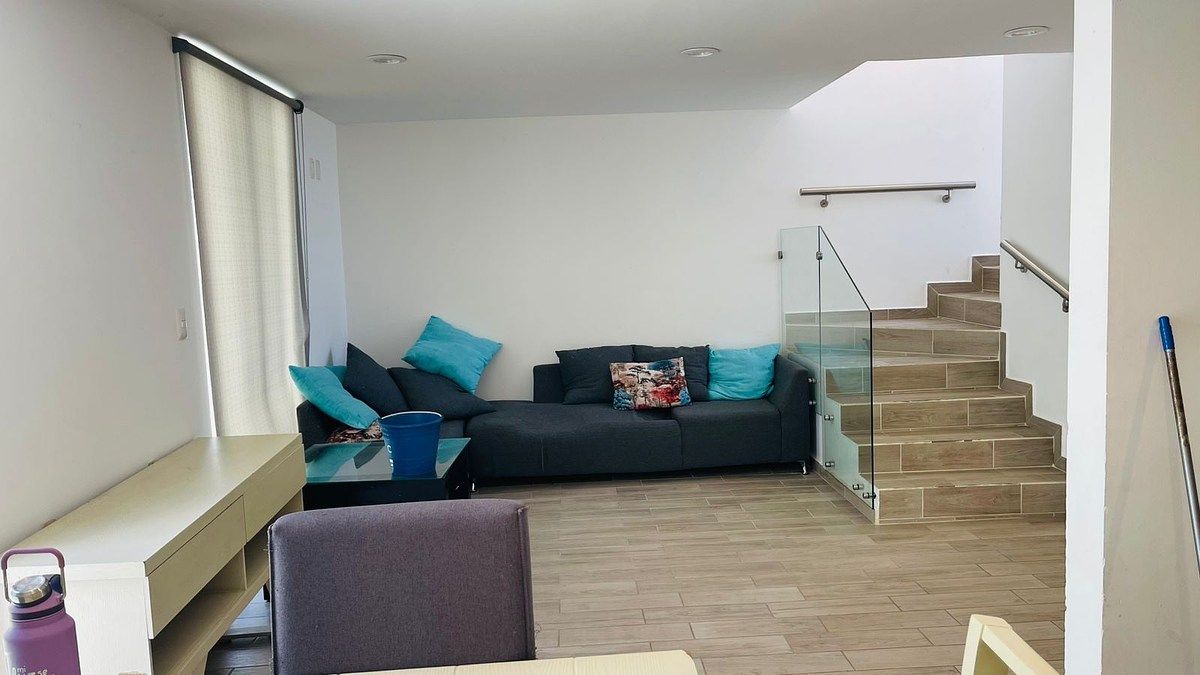 Casa en El Condado, Corregidora, foto 2 de 28