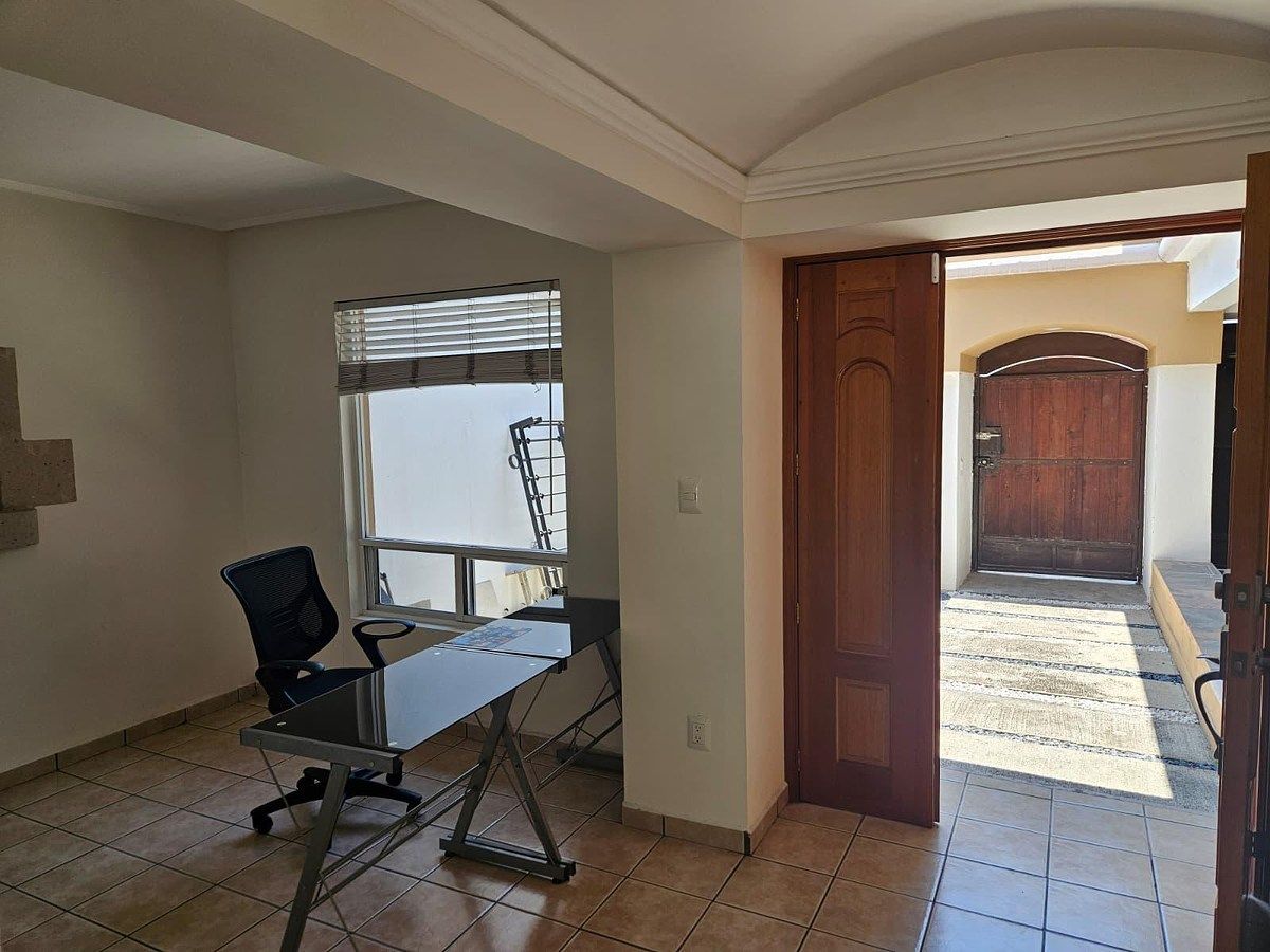 Casa em Lomas de Vista Bella, Morelia, foto 24 de 26