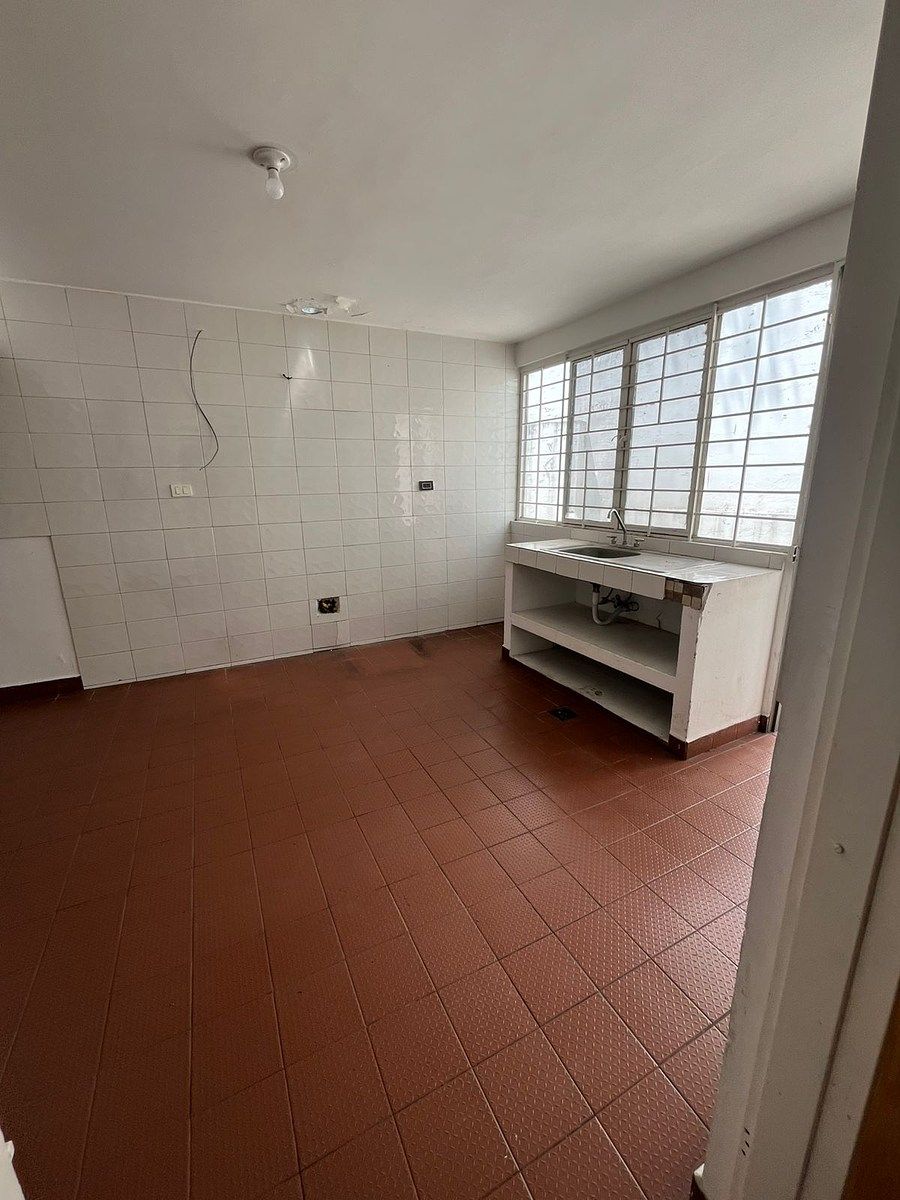 Casa con uso de suelo en Chepevera, Monterrey, foto 6 de 8