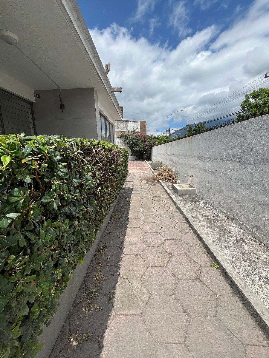 Casa con uso de suelo en Chepevera, Monterrey, foto 8 de 8