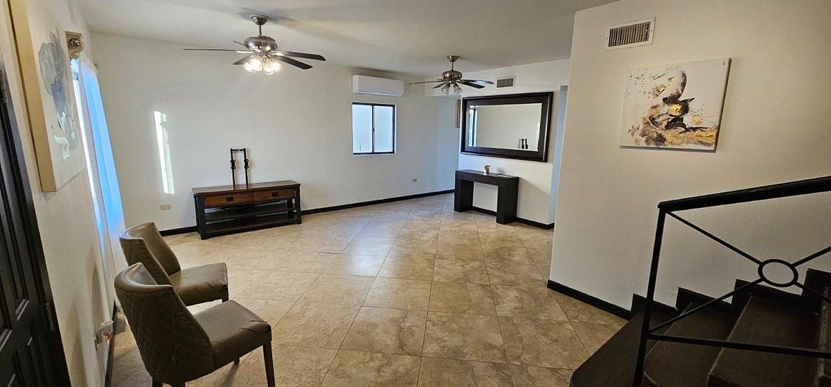 Casa en Hacienda Bilbao, Mexicali, foto 4 de 14