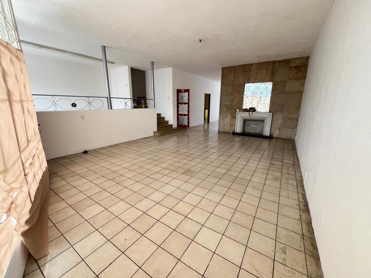 Casa com uso comercial em Moderna, Guadalajara, foto 2 de 31