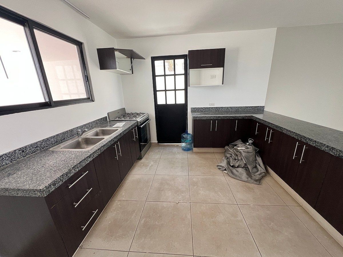 House in Gated Community in Cabo Norte, Mérida, photo 4 of 13