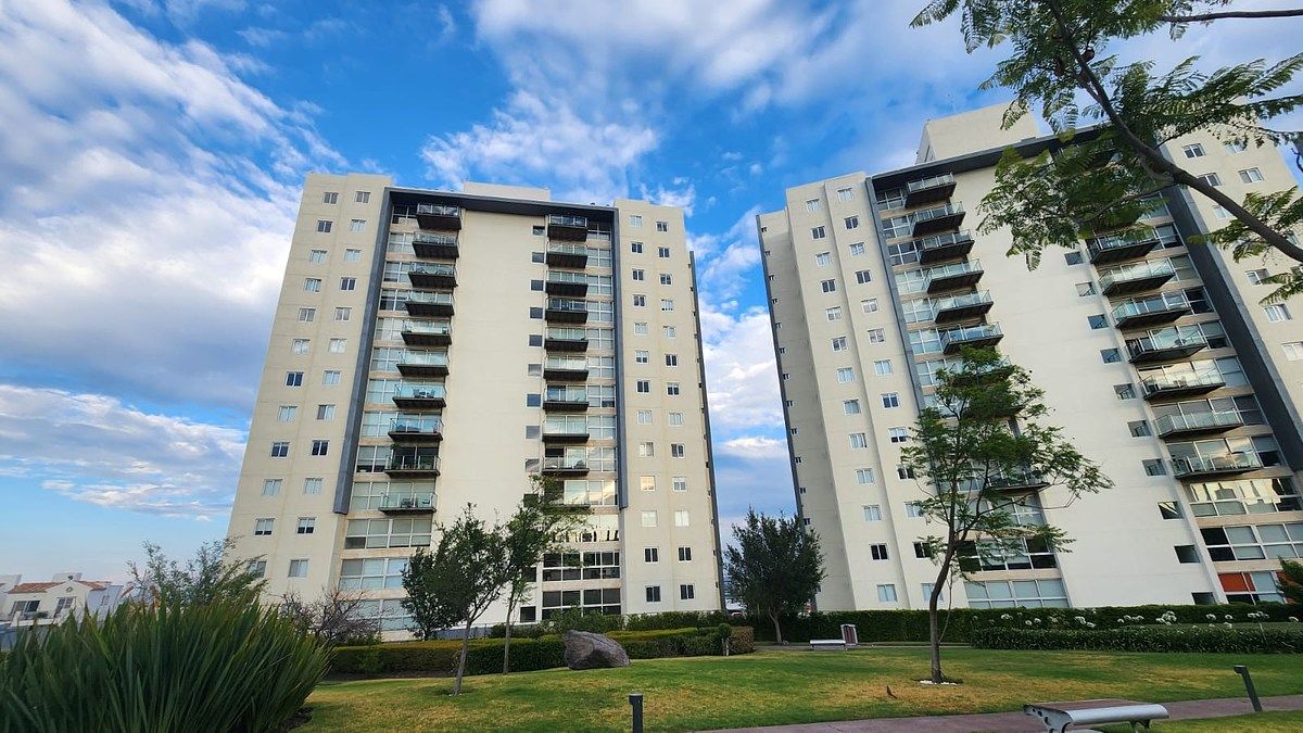 Departamento en venta en el Refugio, foto 1 de 21