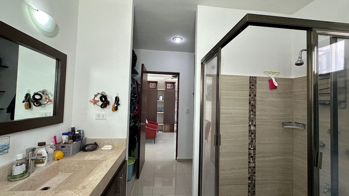 House in Cholul, Mérida, photo 37 of 48