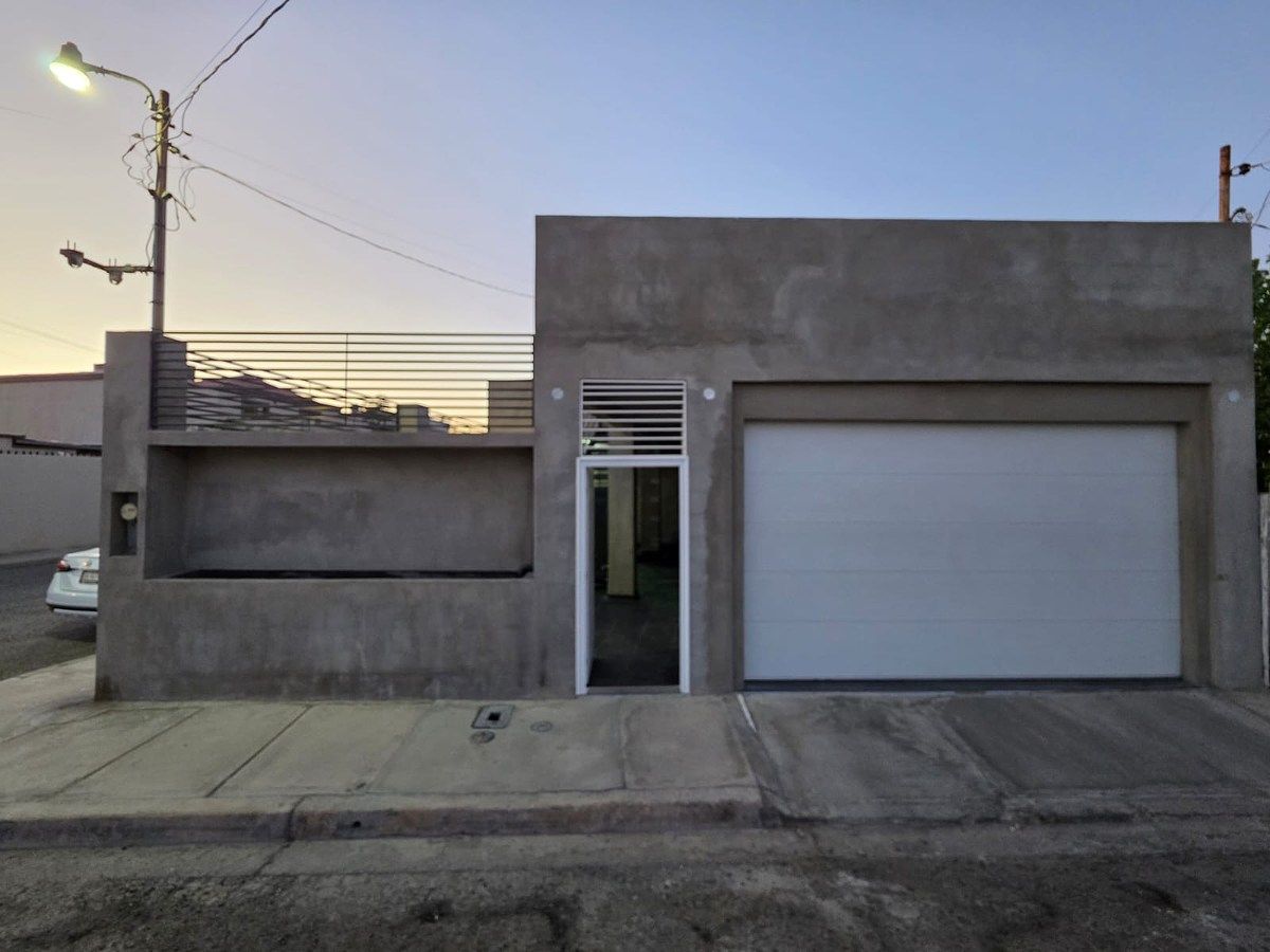 CASA EN VENTA VILLAS CACHANILLA, foto 1 de 13
