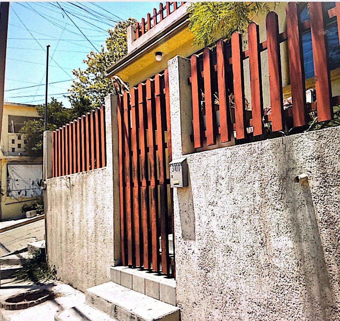 Casa em Burócratas Municipales, Monterrey, foto 2 de 9
