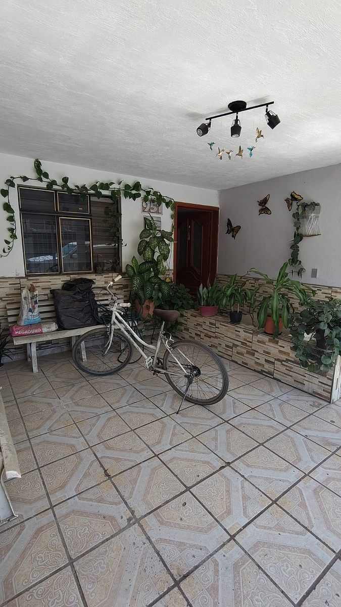Casa en La Tuzania, Zapopan, foto 3 de 16
