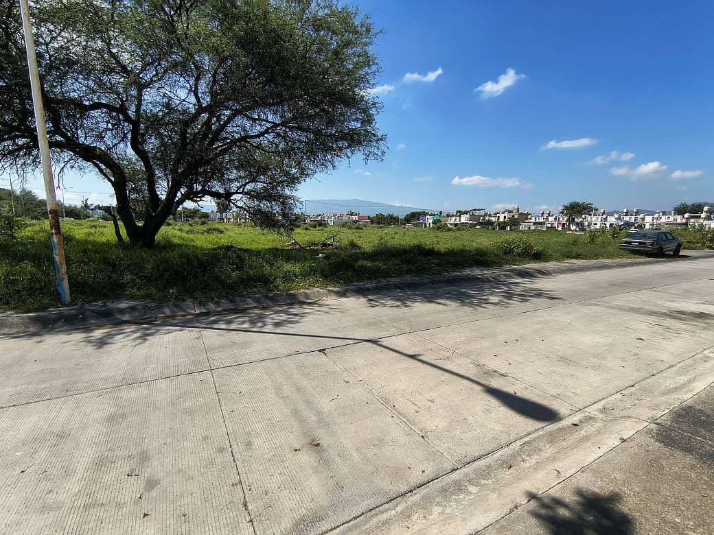 Lot in Paseos del Valle, Tlajomulco de Zúñiga, photo 8 of 10