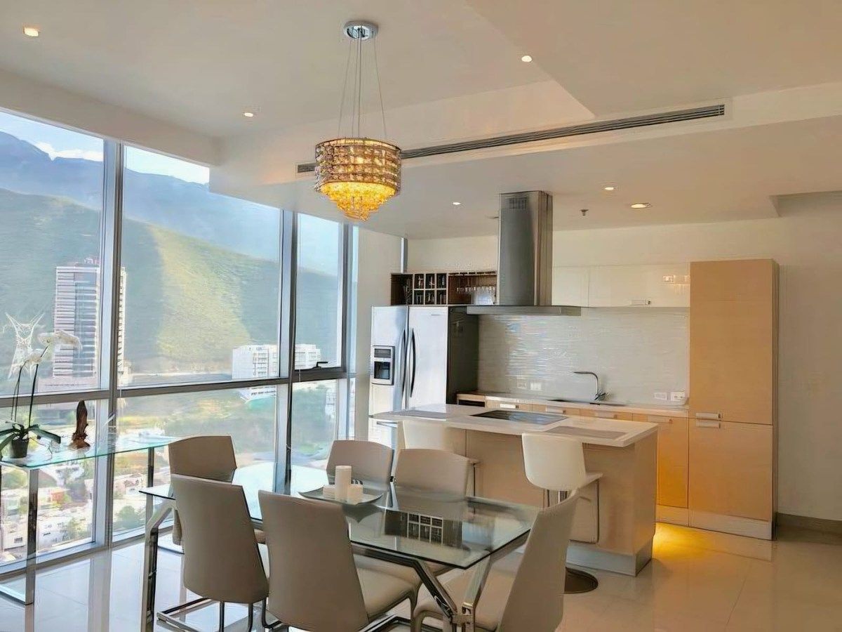 Apartment in Zona Valle Oriente, San Pedro Garza García, photo 2 of 5