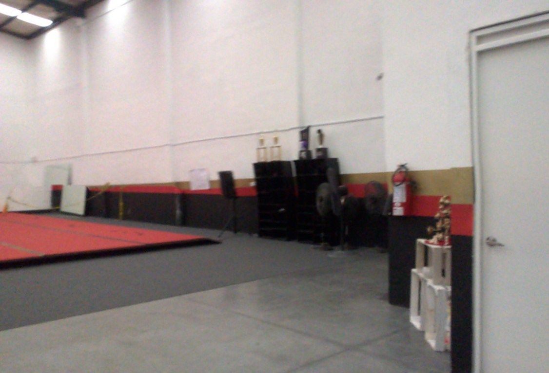 Commercial Storage Unit in La Estanzuela (F-45), Monterrey, photo 2 of 3