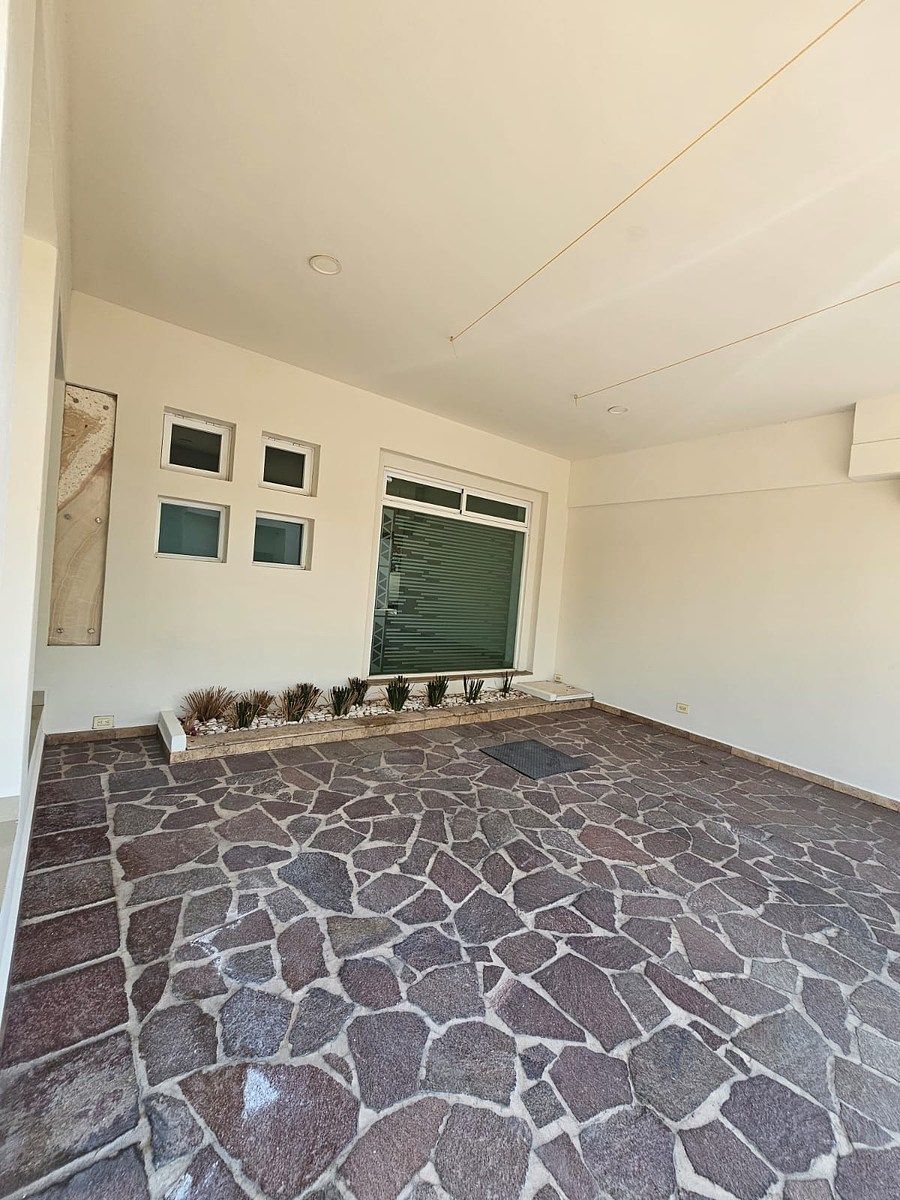 Casa em condomínio fechado em Colinas del Cimatario, Querétaro, foto 4 de 31