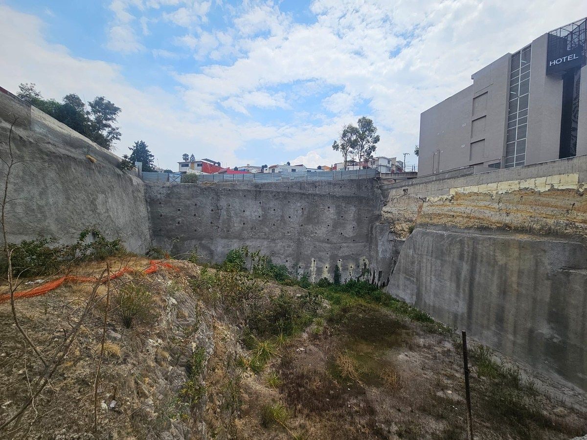 Lote comercial em Lomas de Atizapán, Atizapán de Zaragoza, foto 2 de 11