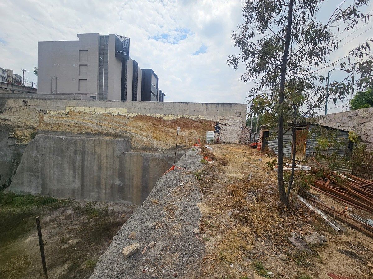 Terreno en Venta en Lomas de Atizapán – Uso de Suelo para 15 Niveles, foto 1 de 11