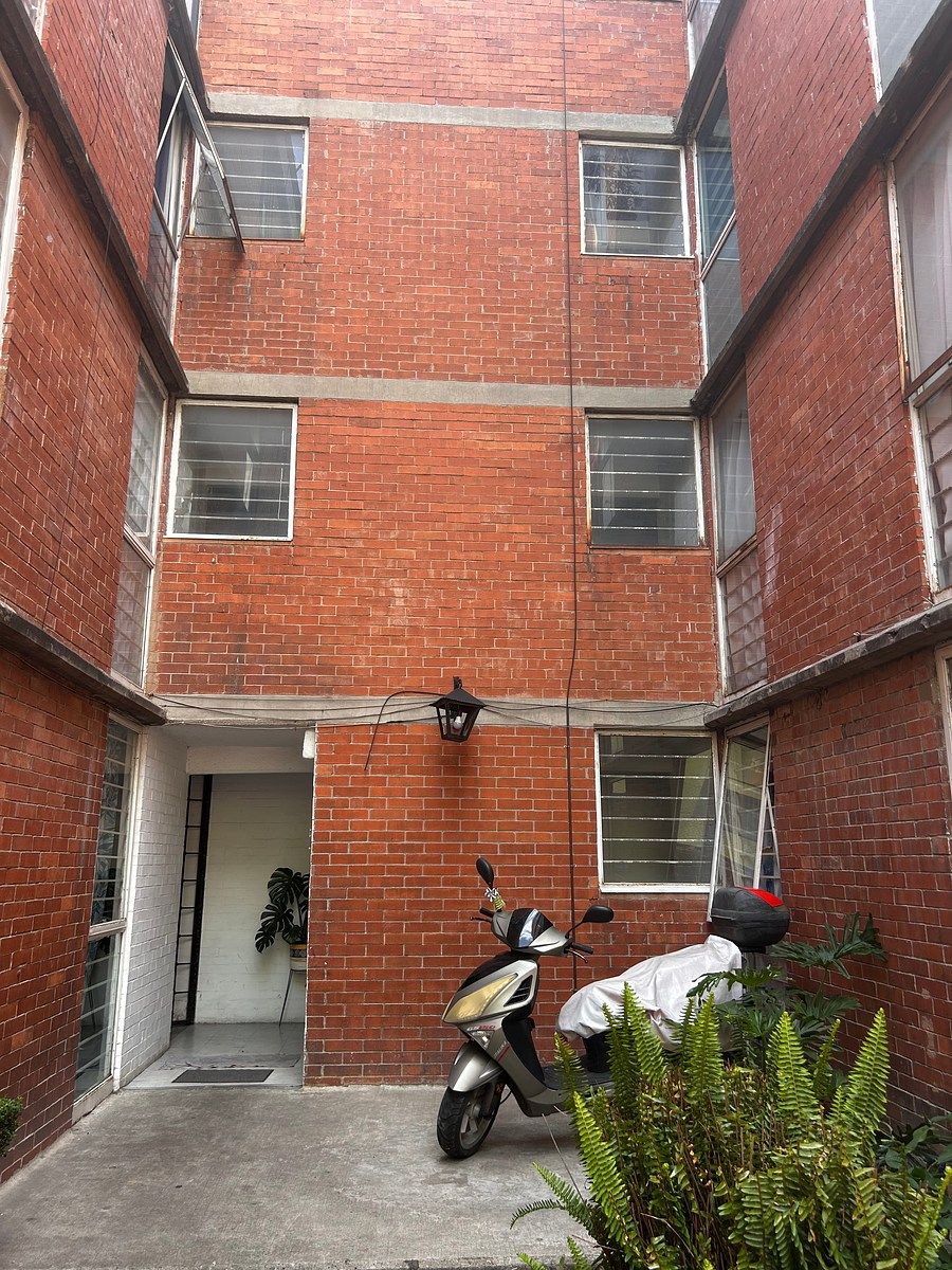 Fachada del edificio, photo 18 of 18