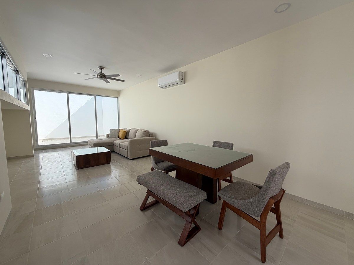 Departamento amueblado, con terraza privada, en Campocielo., foto 1 de 10