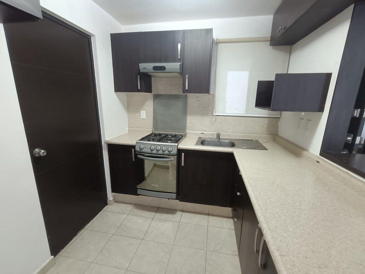 Se renta departamento en PB en Privalia, Querétaro, Qro, foto 1 de 15