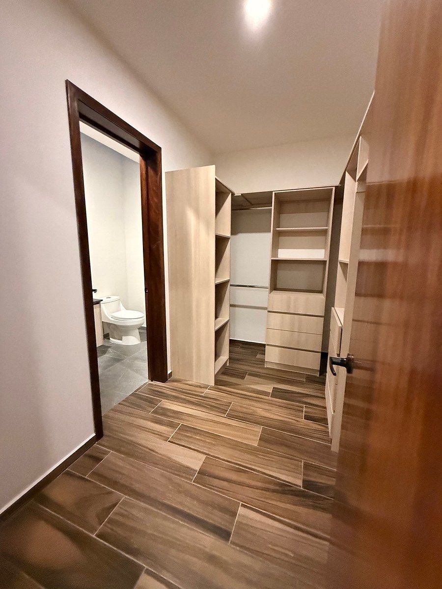House in Gated Community in Arboleda Bosques de Santa Anita, Tlajomulco de Zúñiga, photo 14 of 19