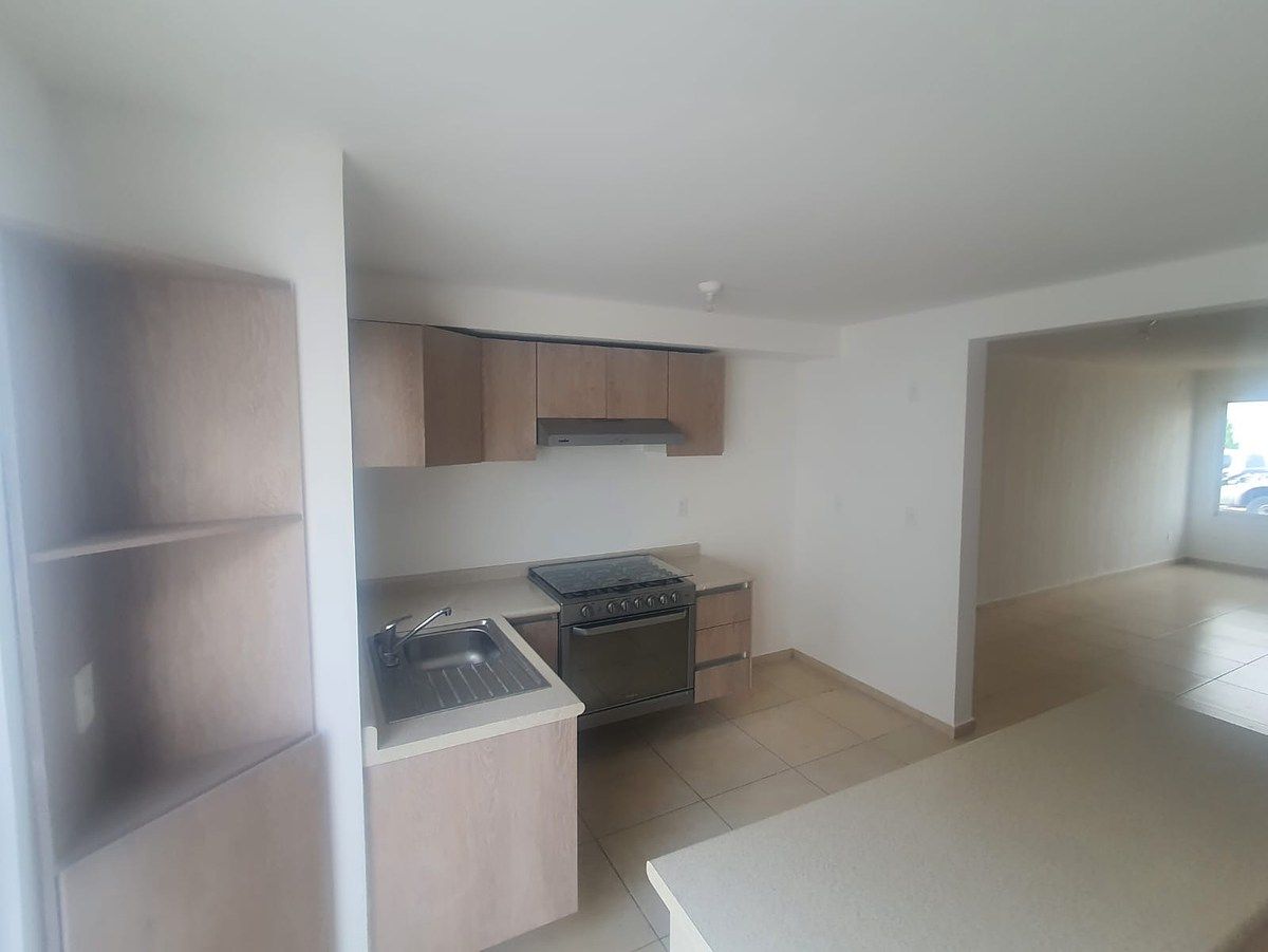 CASA EN VENTA EN ENCINO ROJO TECÁMAC, foto 1 de 24