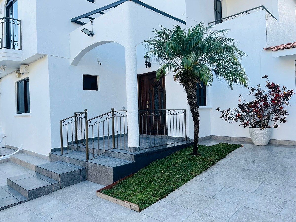 House in Bugambilias, Zapopan, photo 2 of 24