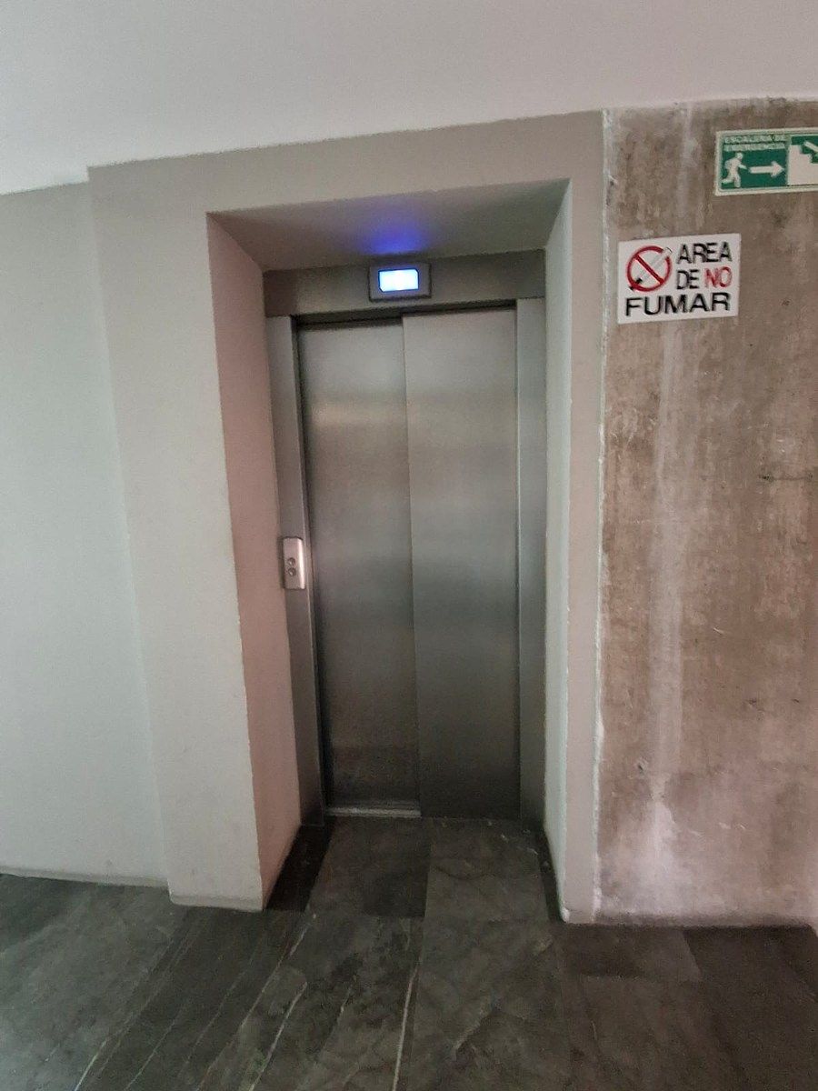 Sala Comercial em Ciudad Del Sol, Zapopan, foto 5 de 7