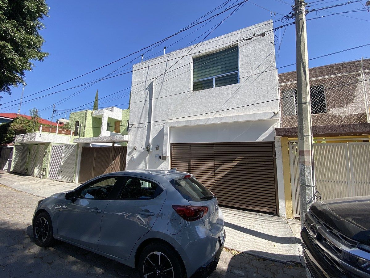 CASA AMUEBLADA DUPLEX EN VIRREYES, photo 1 of 27