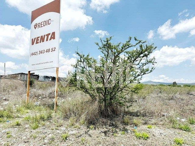 Macrolote Habitacional 13,743.83 m2 en San Isidro Juriquilla, foto 1 de 11