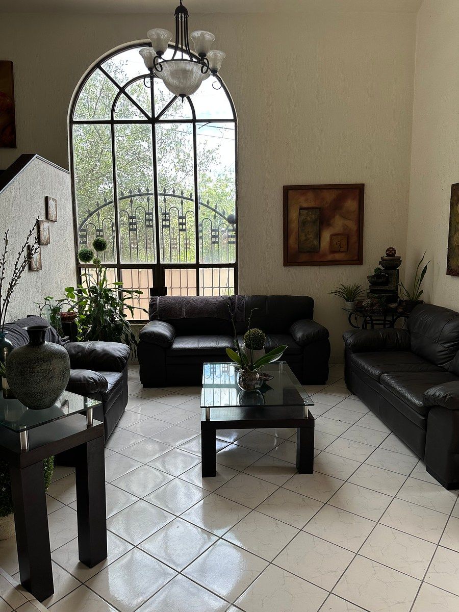 Casa em Burócratas del Estado, Monterrey, foto 3 de 5