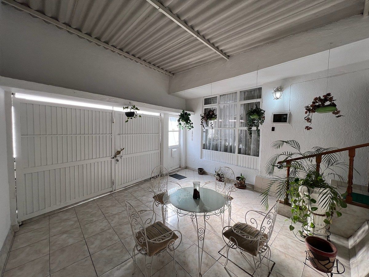 Casa em Los Fresnos, Querétaro, foto 2 de 20