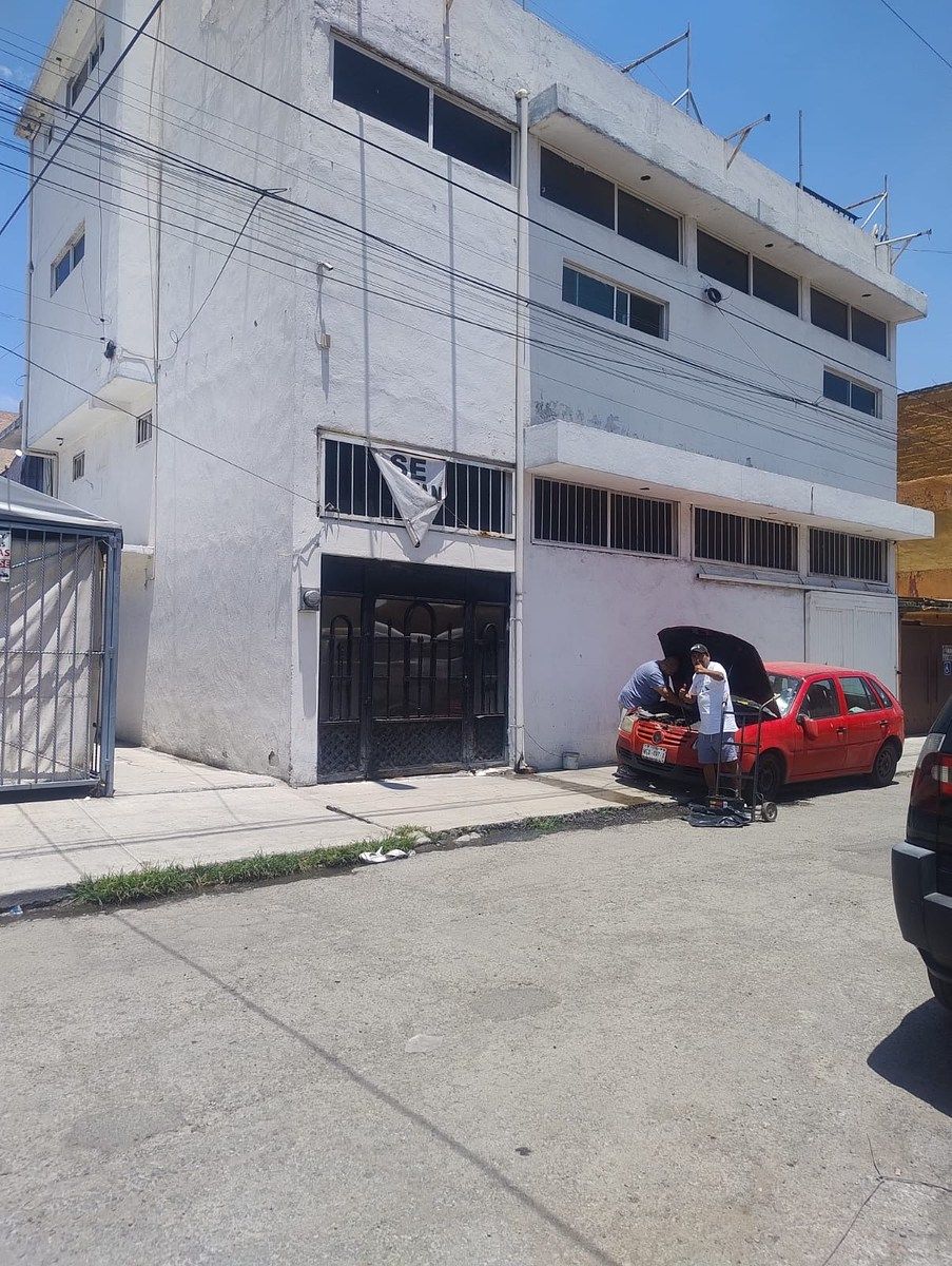 Edificio con departamentos en venta | Jardines de Santa Clara, Ecatepec, foto 1 de 12