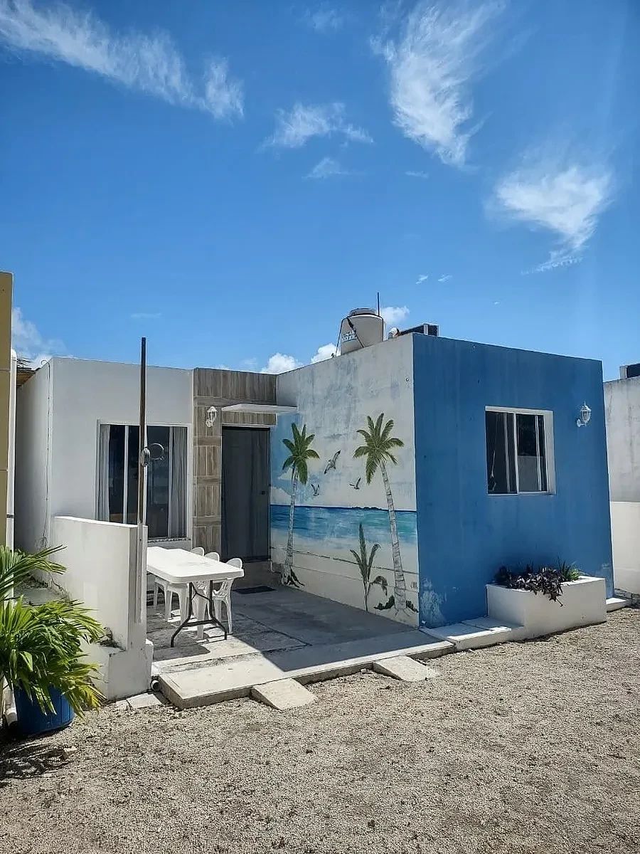 CASA EN VENTA EN CHICXULUB PUERTO EN YUCATAN, foto 1 de 10