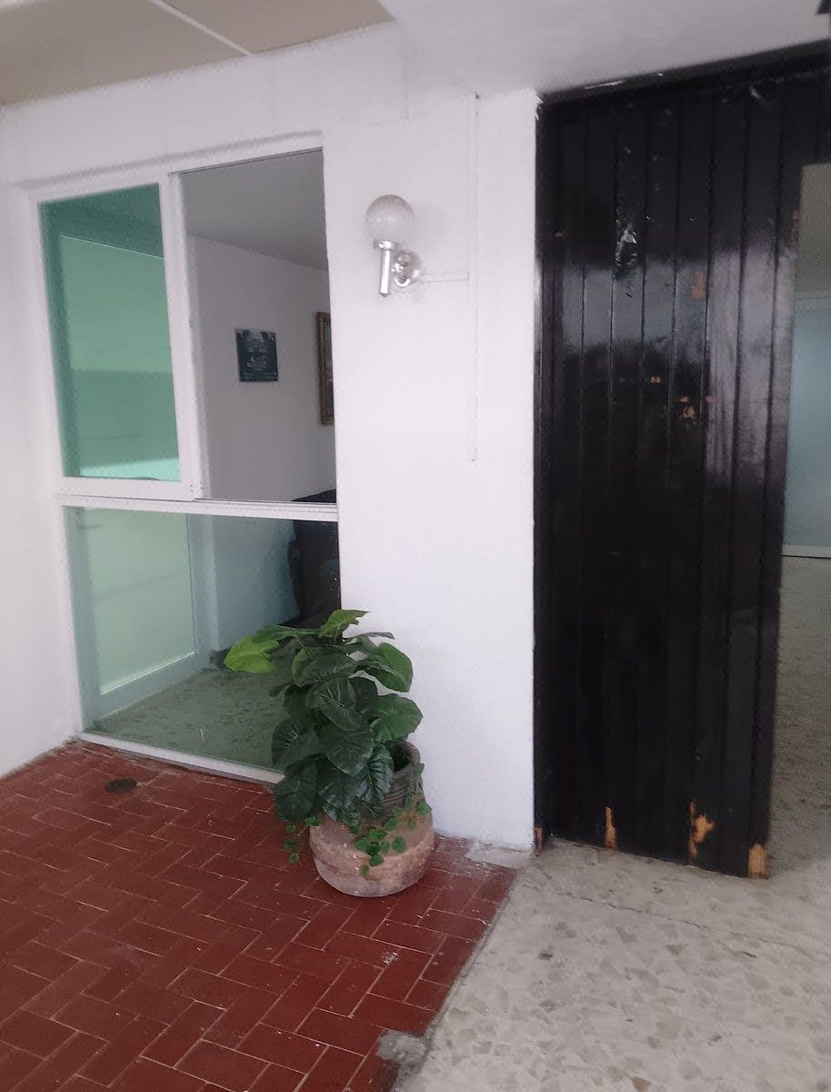 Acceso 2, foto 12 de 14