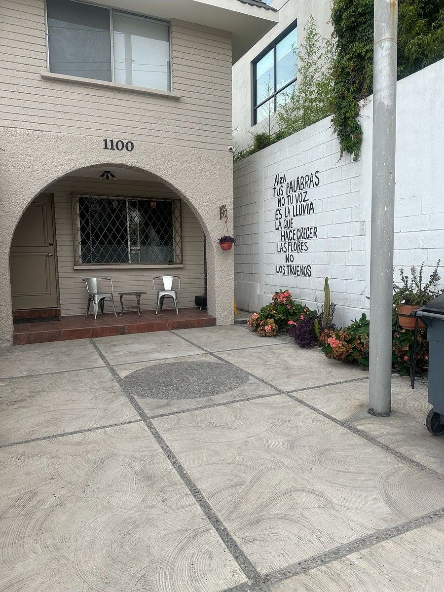 DEPARTAMENTO AMUEBLADO EN RENTA EN COLINAS DE SAN JERONIMO, foto 1 de 11