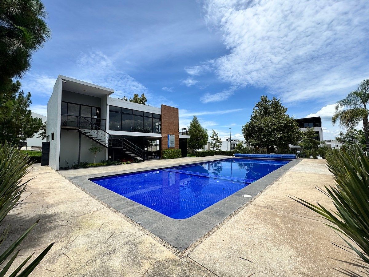 Lote em Valle Imperial, Zapopan, foto 2 de 18