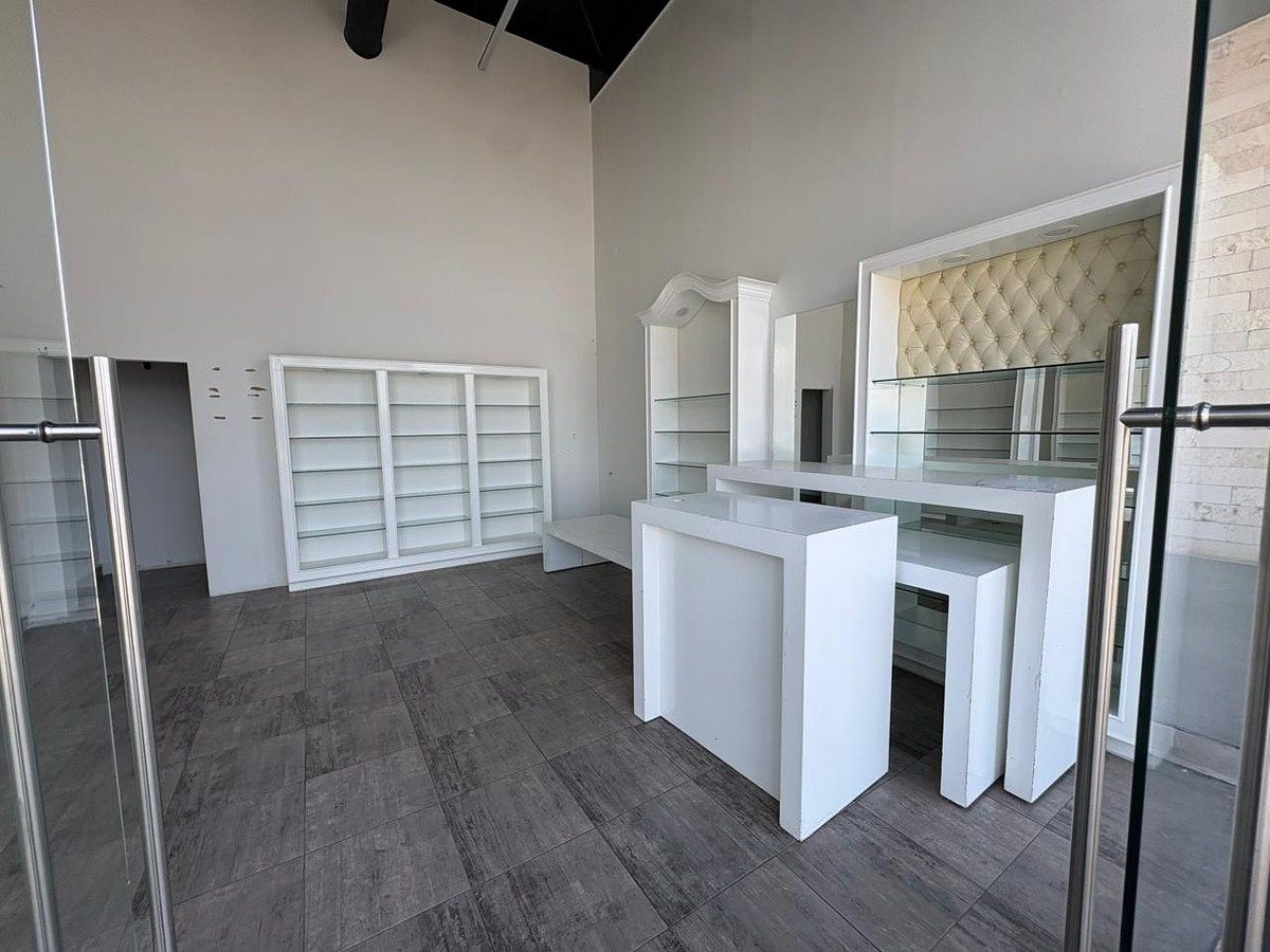 Retail Space in Aviación, San Luis Río Colorado, photo 3 of 10