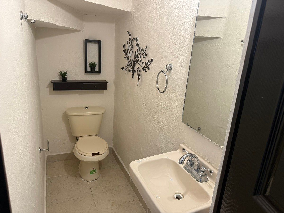 Baño de visitas, foto 16 de 43